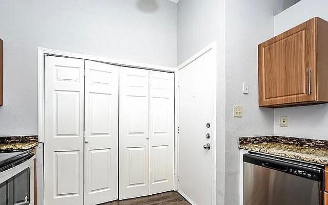 1st image of 2905 Galemeadow Dr #0