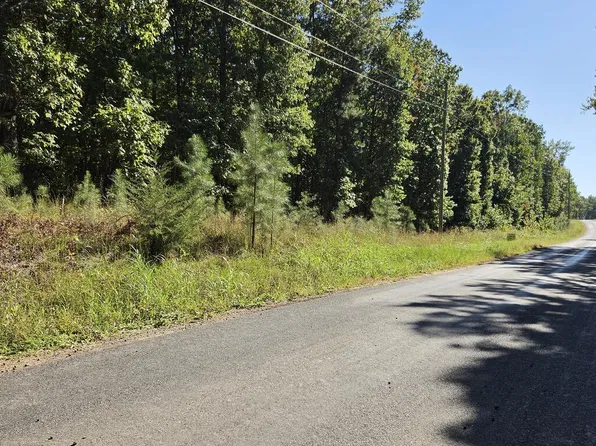 604 Meadow Creek Rd, Wingina, VA 24599