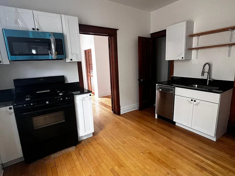 2527 N California Ave #2N — Photo 9