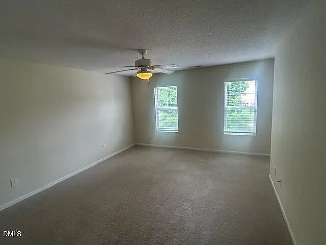 76 Buckleigh Dr — Photo 7