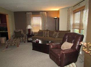 1331 Patton Dr, Hartford, WI 53027