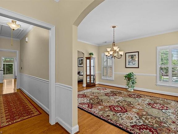 2nd image of 3601 Cherry Hill Dr