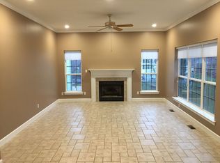 609 Whitehills Ct, Lake Saint Louis, MO 63367