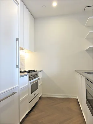 Rented by REAL New York | media 27