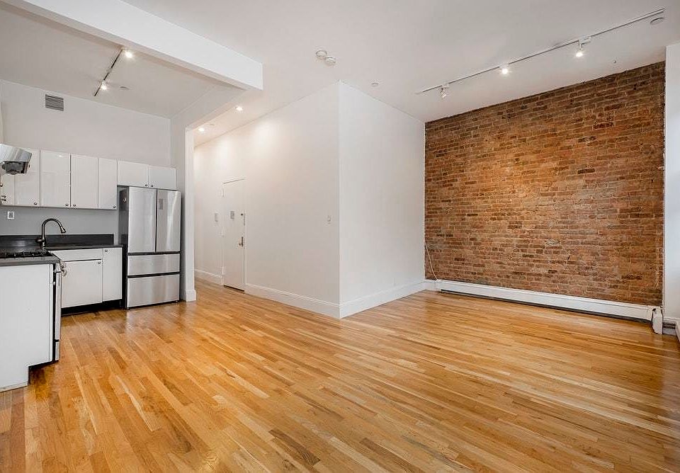 1st image of 799 6th Ave #1