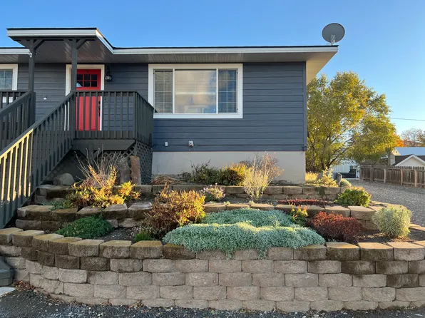 208 E 2nd Ave, Odessa, WA 99159