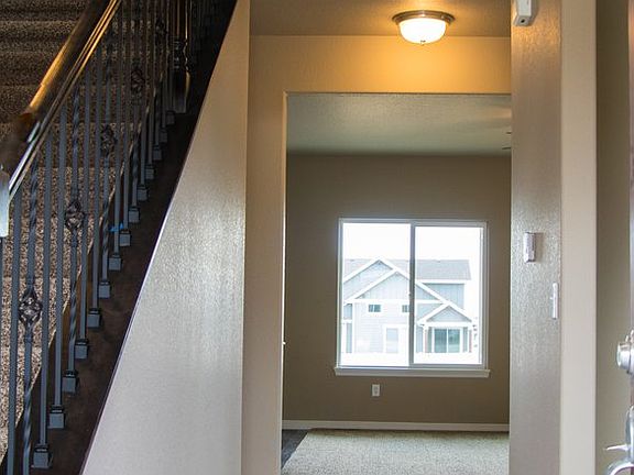 4th image of 4477 Waltham Dr