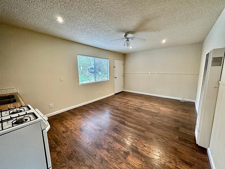 25840 Highway 243 #13 — Photo 5