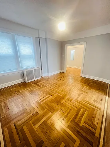 3718 Park Ave Photo 1