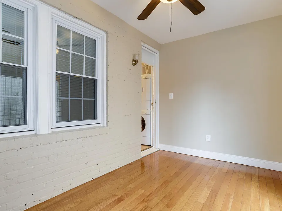 Sun Room/Bedroom