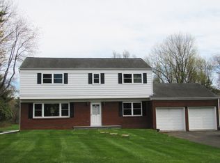 3 Hemlock Dr, Long Valley, NJ 07853