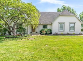 15070 W 167th Ter, Olathe, KS 66062