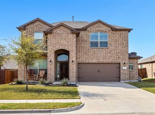 565 Dunster Ln, Saginaw, TX 76131