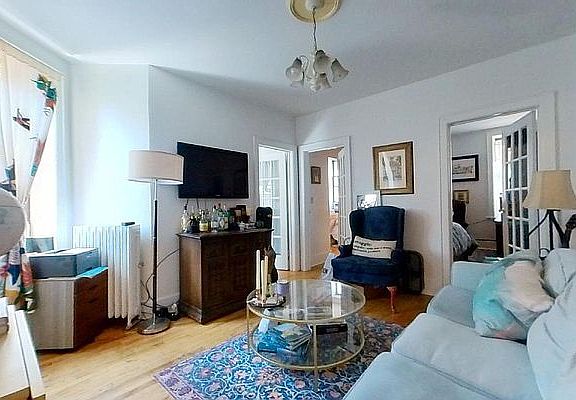 3rd image of 210 W 109th St APT 51