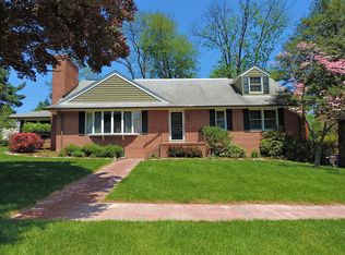 2918 Center Dr, Ellicott City, MD 21042