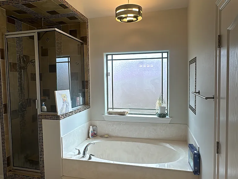 2400 Denton Creek Ave — Photo 18