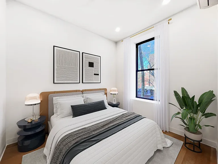 34 Carmine St #5A — Photo 4