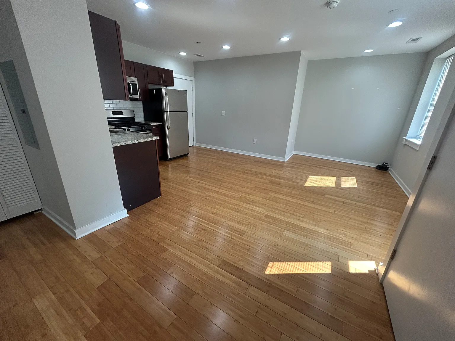 1 bed, $1,190 — Photo 3