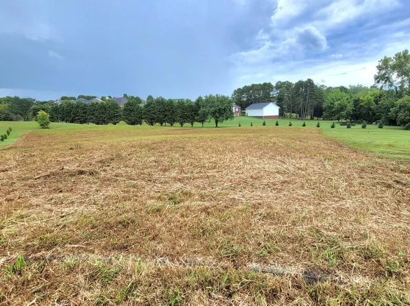 2032 Smokey Meadows Dr Lot 34, Dandridge, TN 37725