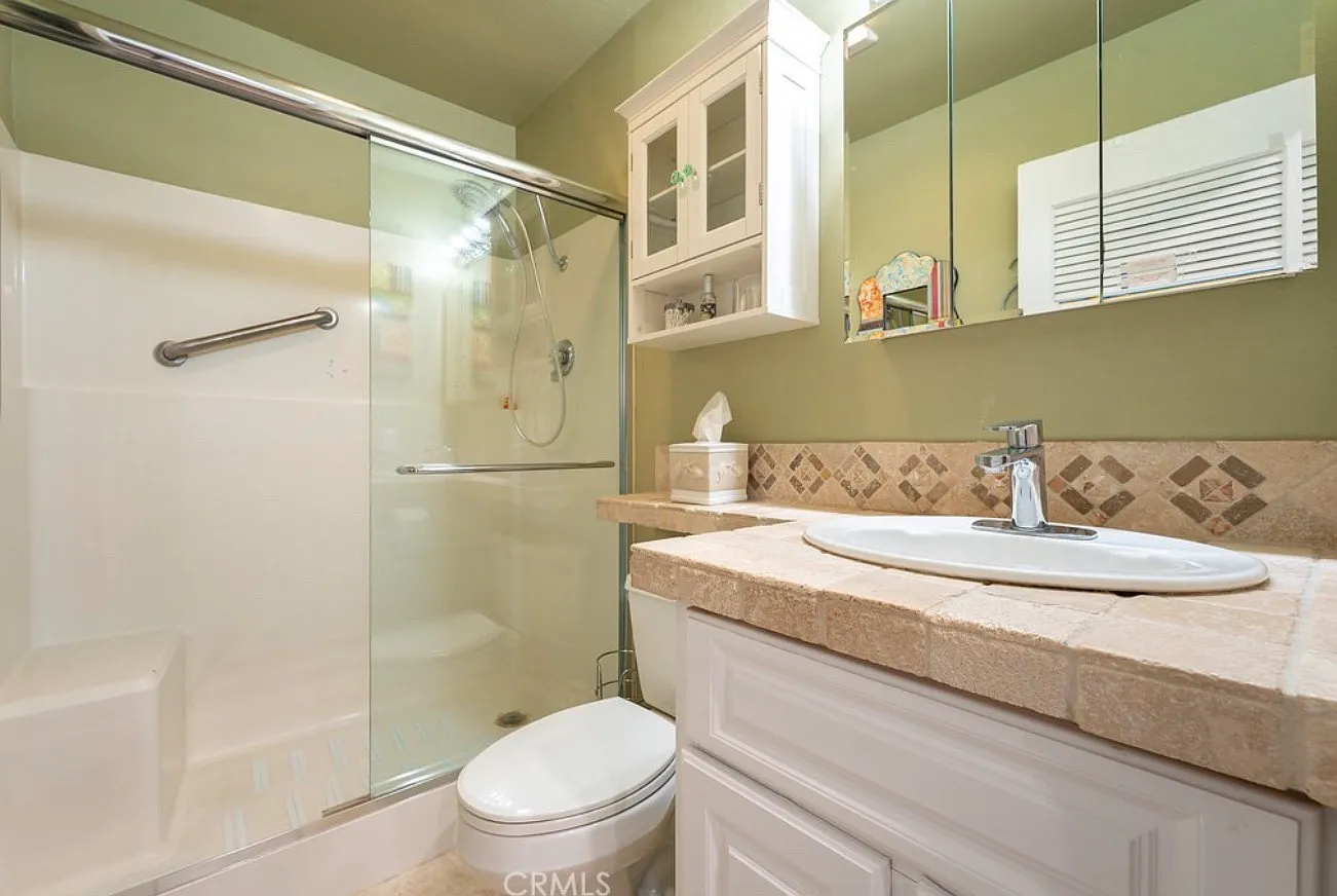 3 bed, 1614 sqft, $6,000 — Photo 3