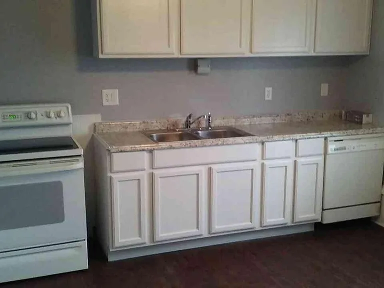 26711 Ridgemont St — Photo 2