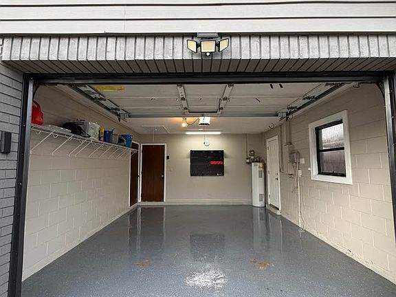 2nd image of 19 Sandalwood Dr