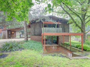 1513 Grandview Dr, Champaign, IL