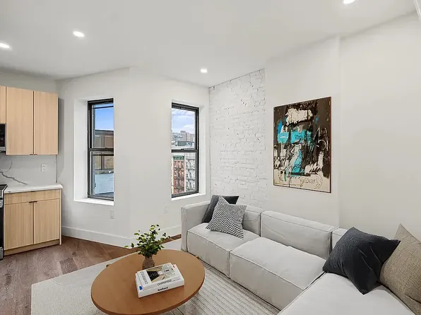 6 Avenue B image 1 of 5