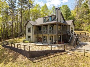 61 Overlook Rd, Blue Ridge, GA 30513