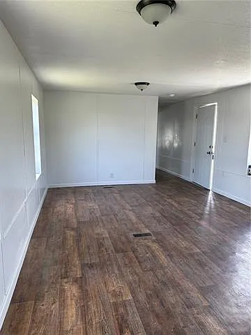 Building Photo - 136 Orange St