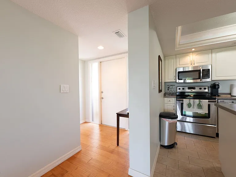 1080 Bal Harbor Blvd #3C — Photo 10