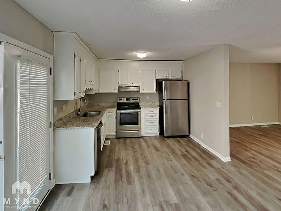 2nd image of 2436 Judith Ave