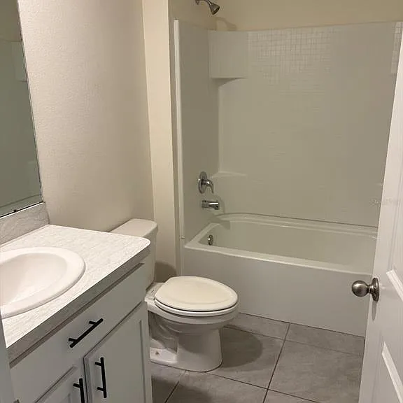 Autumn Amber Dr — Photo 18