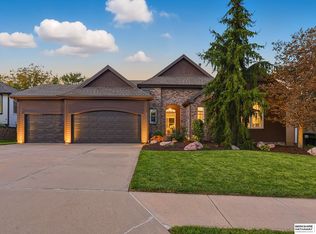 18408 Emile Cir, Elkhorn, NE 68022