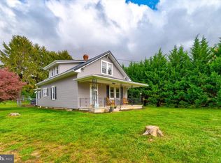 9465 Mentzer Gap Rd, Waynesboro, PA 17268