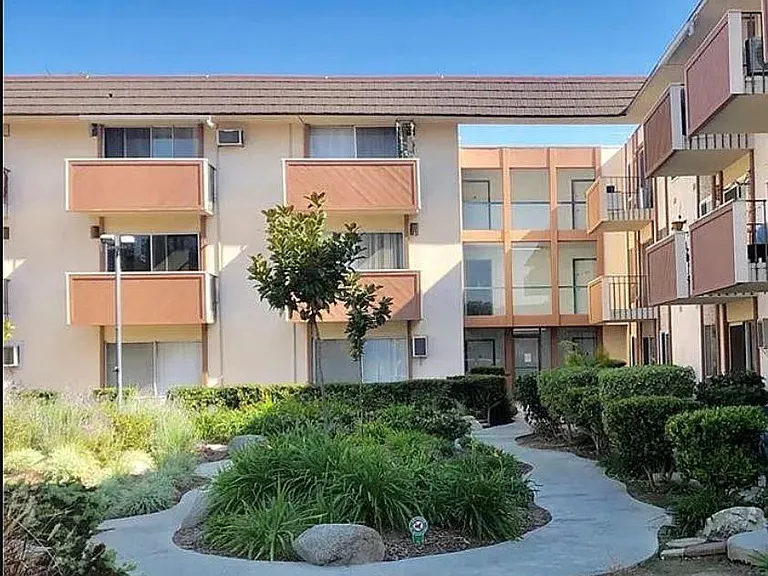 5585 E Pacific Coast Hwy #238 — Photo 15