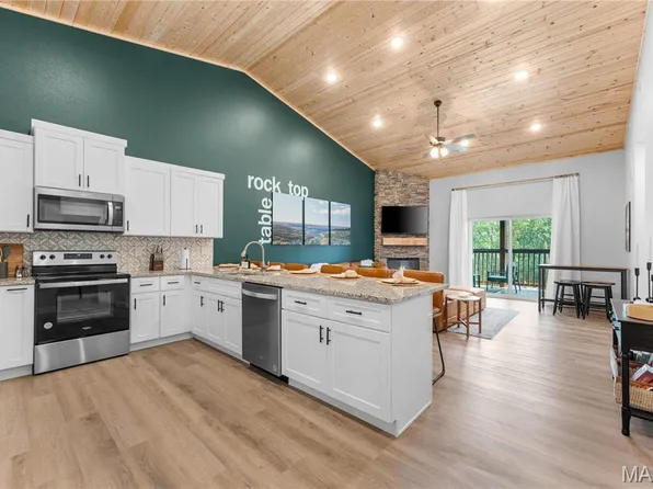 68 Meg Marie Ln Unit B, Branson, MO 65616