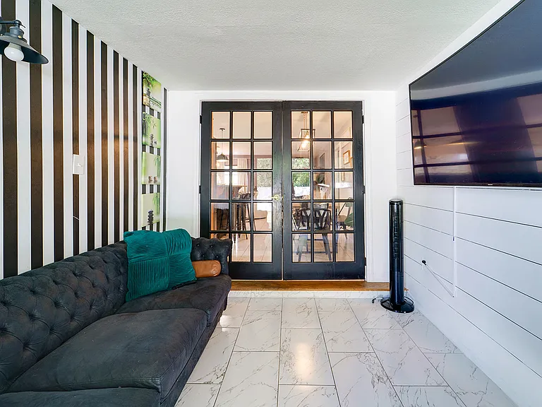2822 Palomar St — Photo 35