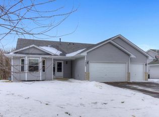 5689 Kahler Dr NE, Albertville, MN 55301