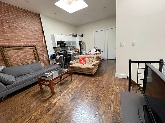 Rented by Yup Realty LLC | media 11