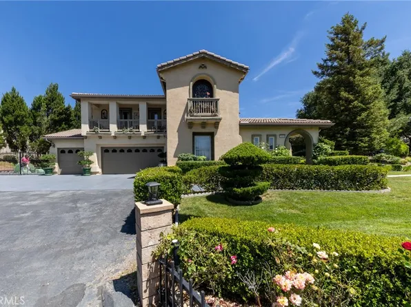 13858 Mustard Seed Dr, Yucaipa, CA 92399