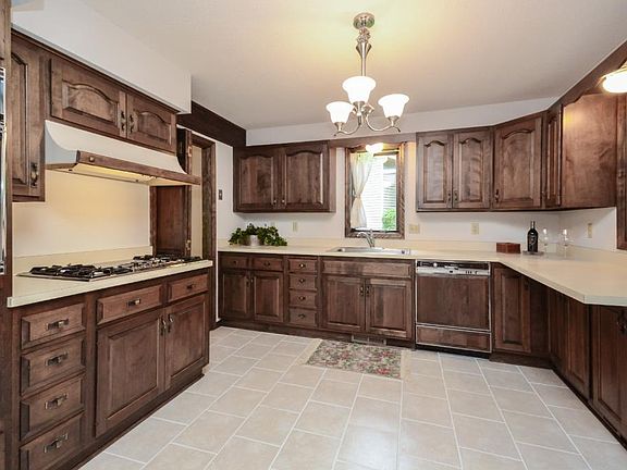 4th image of 4081 Quantico Ln N