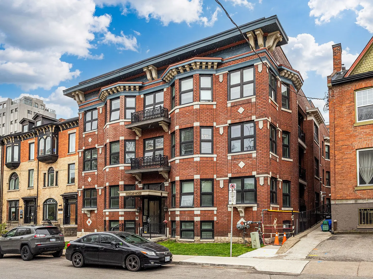 Beautiful 1 Bedroom in Durand With In Suite Laundry — Photo 1