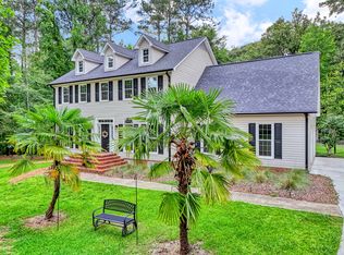 120 Wendover Rd, Greenwood, SC 29649