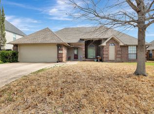 5604 Guadalajara Dr, North Richland Hills, TX 76180