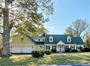 1039 Michigan Rd, Madison, IN 47250