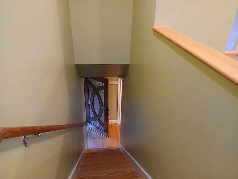 421 Columbus St — Photo 28