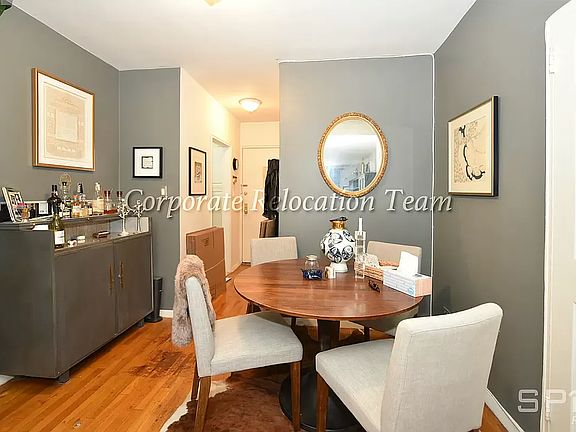3rd image of 30-91 Crescent St #6M