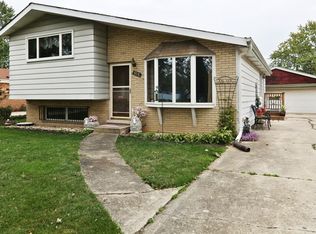 741 N Kenilworth Ave, Elmhurst, IL 60126
