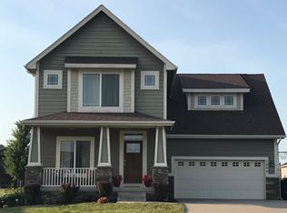1202 Lynne Dr, Adel, IA 50003
